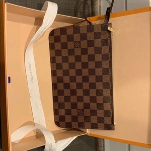 NWT 2019 Louis Vuitton Pochette